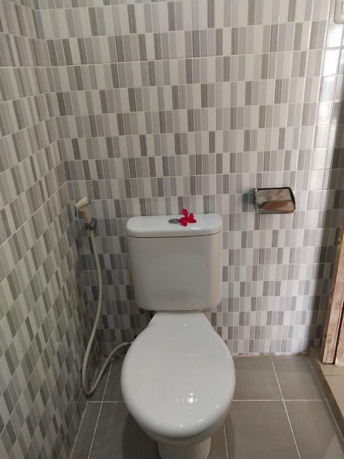 Lidah Lokal Guest House Singaraja Экстерьер фото